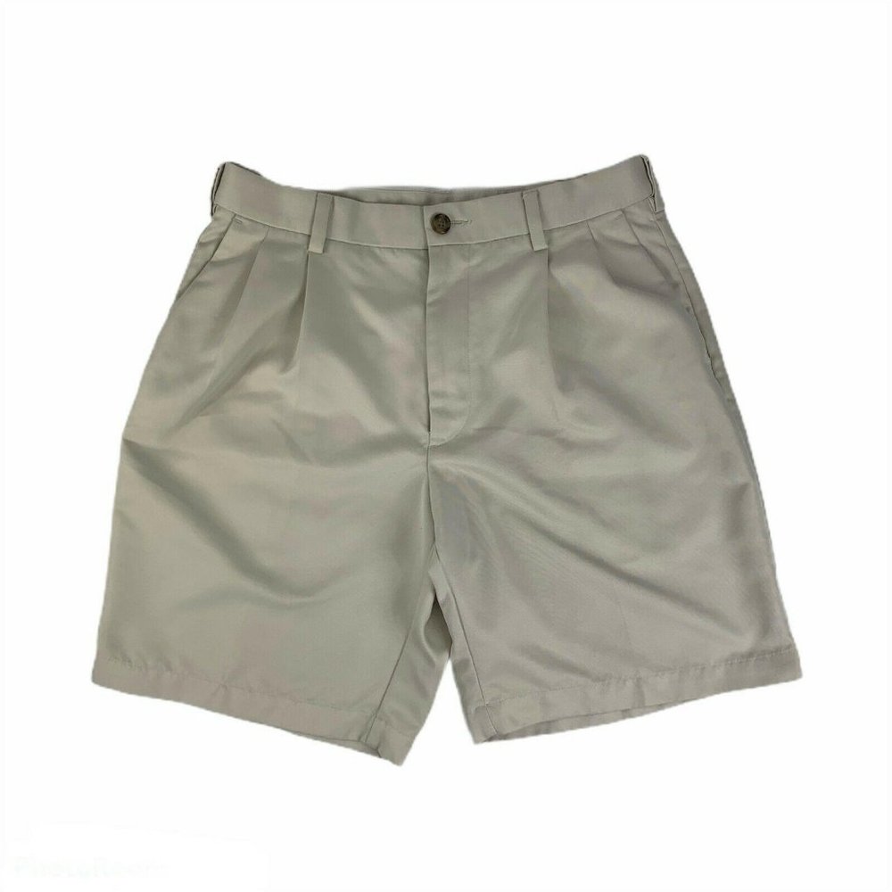 Roundtree & Yorke 32 Pleated Beige Shorts Dress St